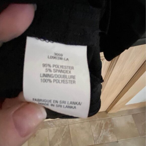 Women's LONDON TIMES black sleeveless dress. Plus size 20W. No issues. Like New. - Picture 5 of 6